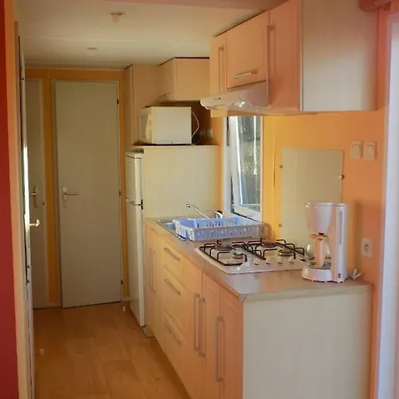 Natur Camping Bungalow T2 Superior - 1 Дом отдыха Патаяш